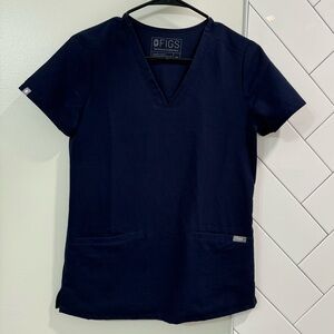Figs Women's Navy Casma Three-Pocket Scrub Top
Size XXS